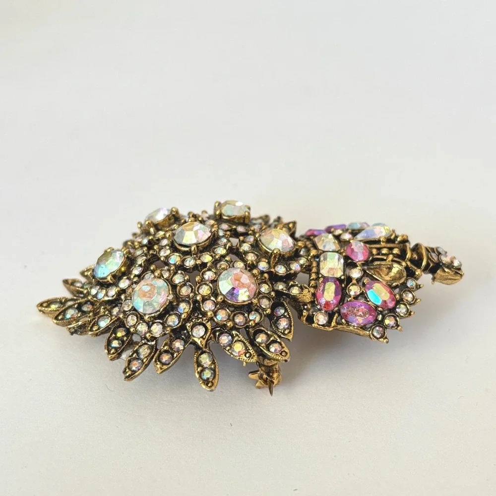 Vtg R Serbin Brooch Crown Royal Crest Gold Tone Rhinestone Aurora Borealis *Read